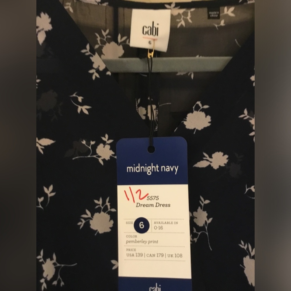 Cabi Women’s Midnight Navy Floral Dream Dress Size 6 NWT - Picture 4 of 4